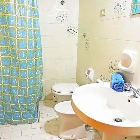 Casa Vacanze Emma A Otranto 6 Posti 오트란토
